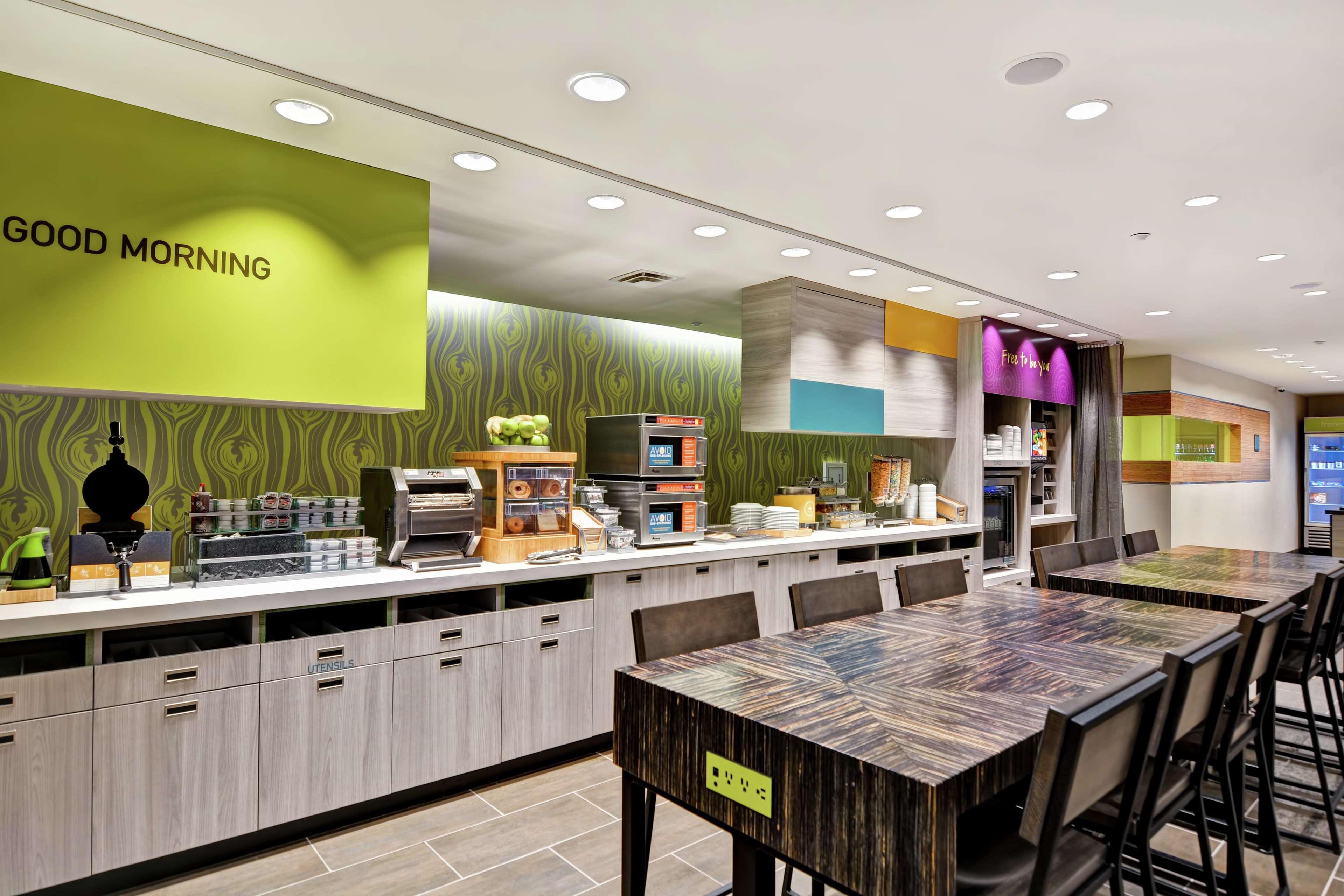 Home2 Suites By Hilton Daytona Beach Speedway Екстериор снимка